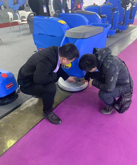 郴州小型电动洗地机是否适合用于环卫保洁