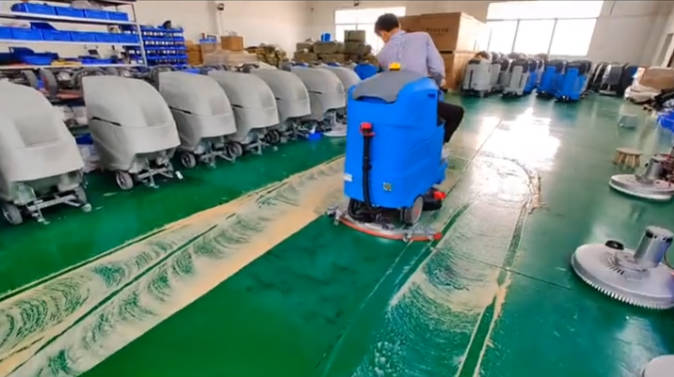 郴州2023年还在用人工的物业保洁不妨试试洗地机吧